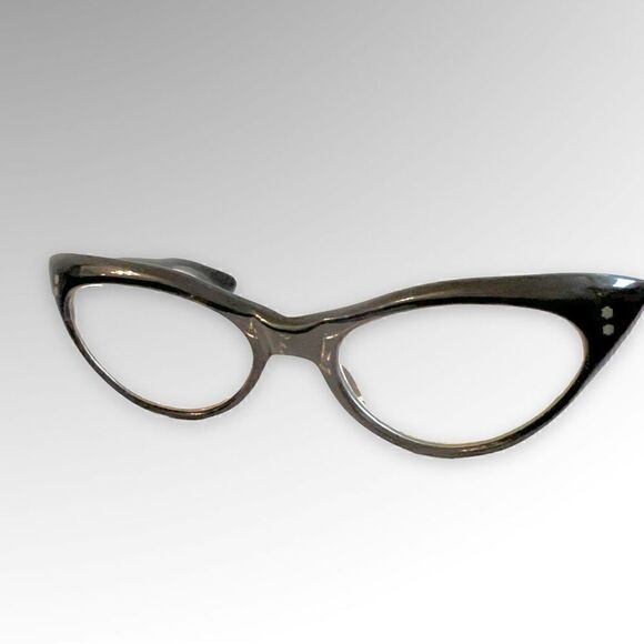 Vintage cat frame glasses by France Swank. Mint condition. - Picture 5 of 8